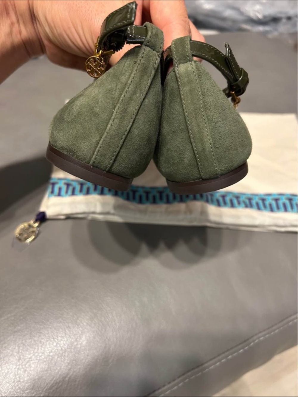 Tory Burch Olive Suede T-Strap Ballet Flat - Picture 6 of 8